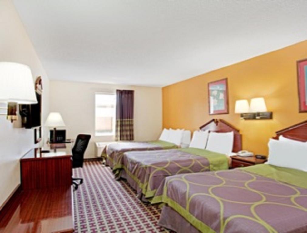 Super 8 By Wyndham Forrest City Ar מראה חיצוני תמונה
